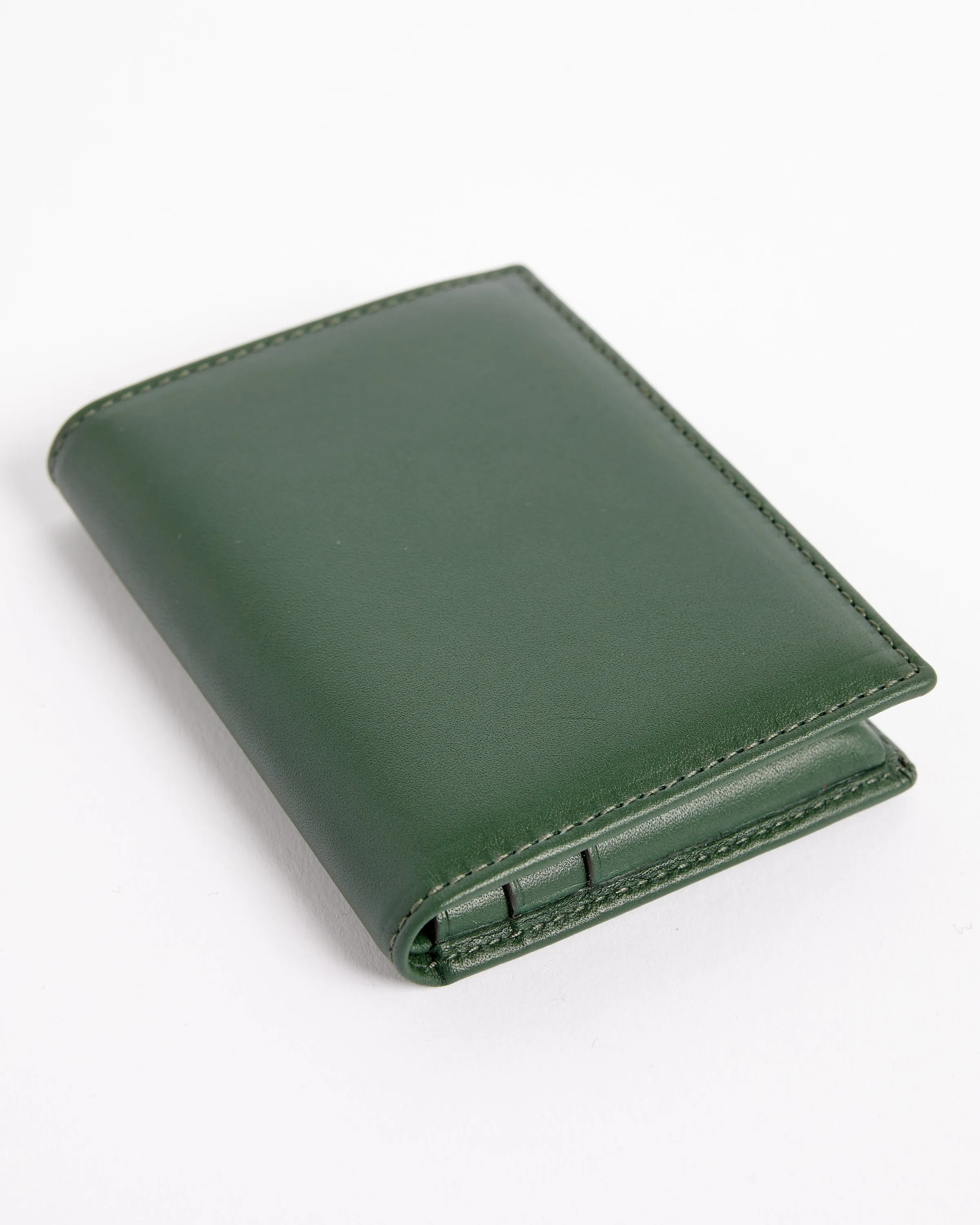 Classic Bifold Wallet in Bottle Green