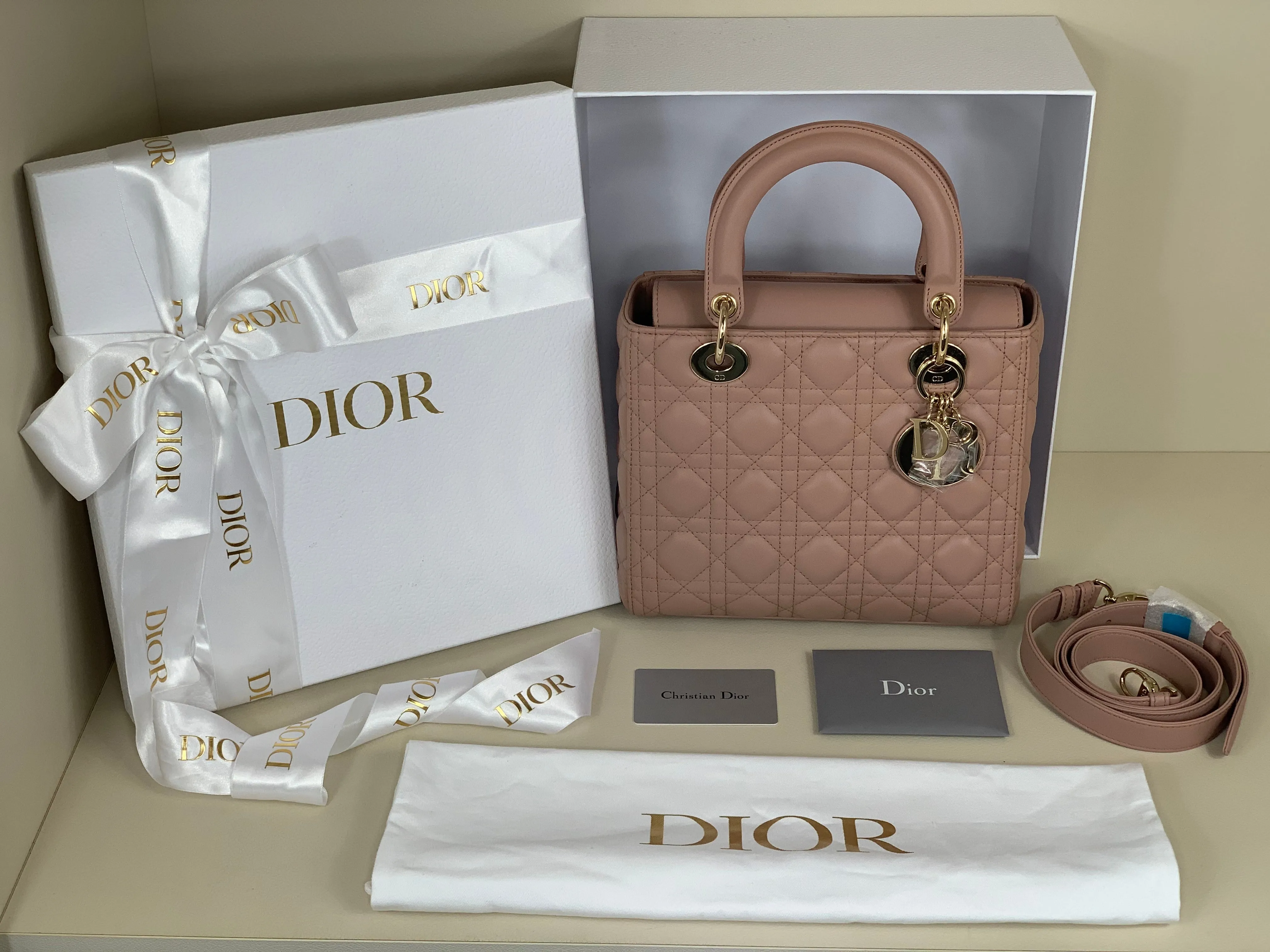 DIOR - Lady Dior pink medium bag silver hardware