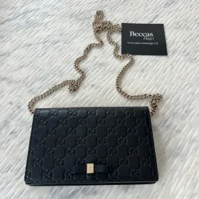 GUCCI Guccissima Leather Bow Wallet on Chain Bag