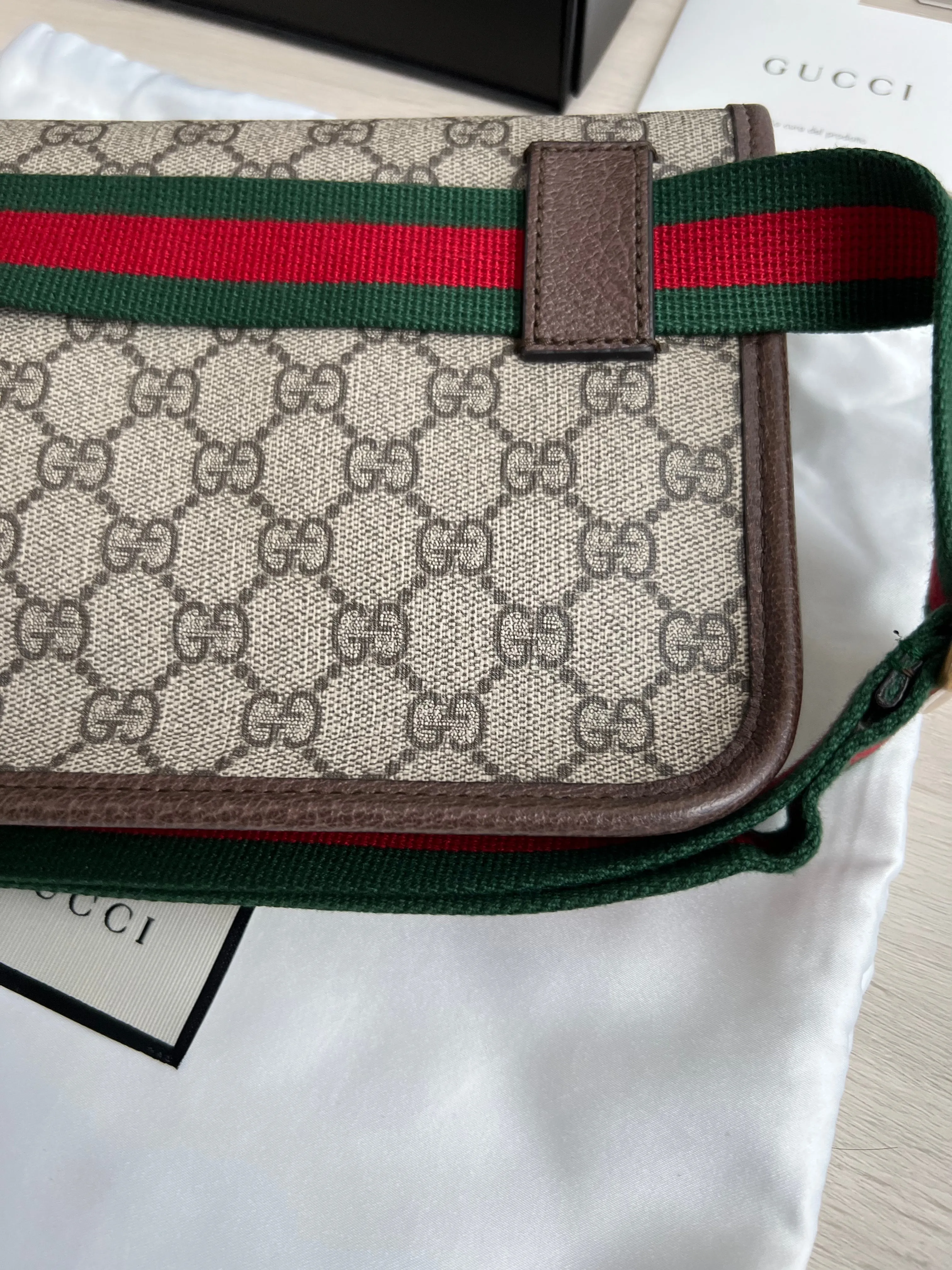 Gucci Neo Vintage GG Supreme Belt Bag