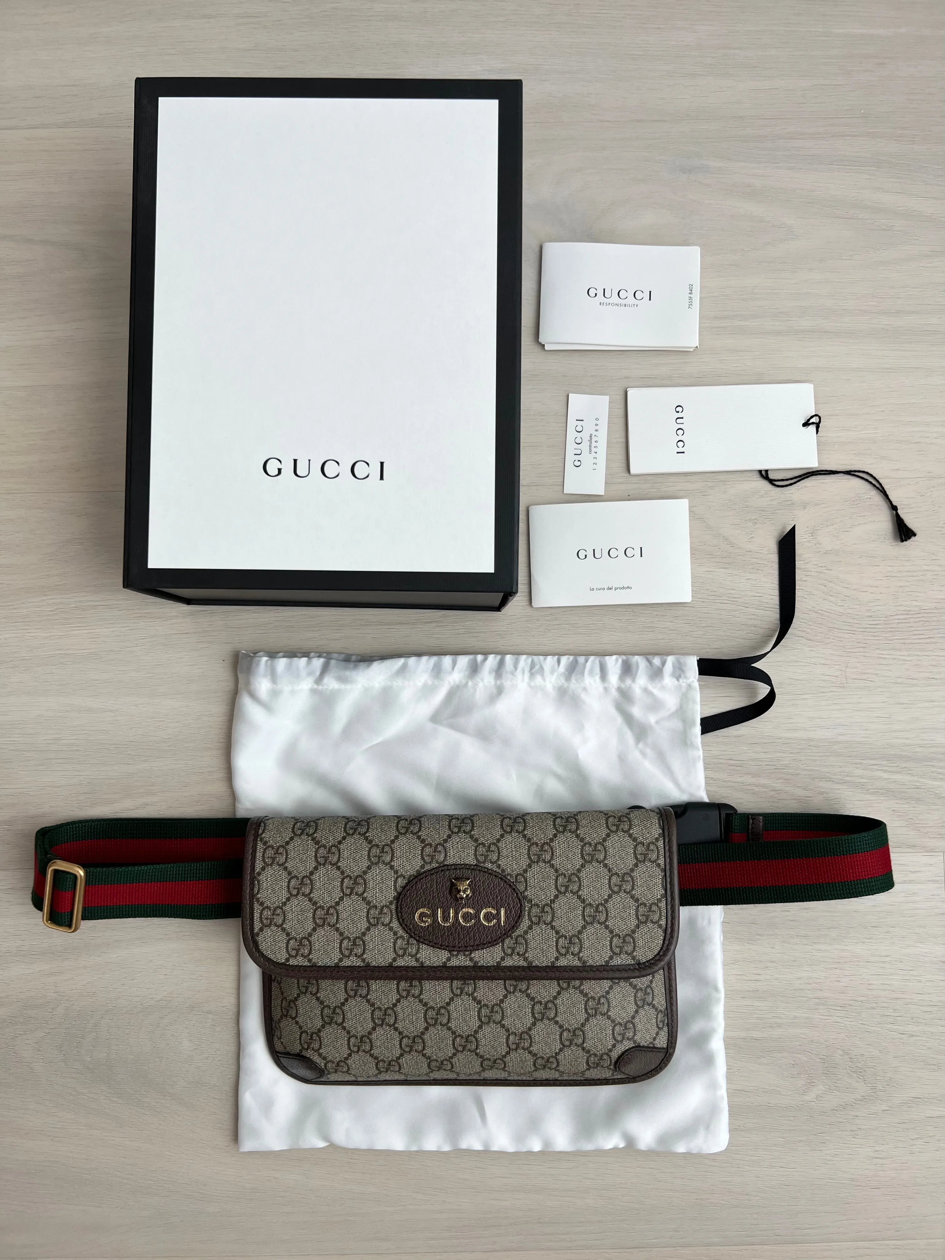 Gucci Neo Vintage GG Supreme Belt Bag