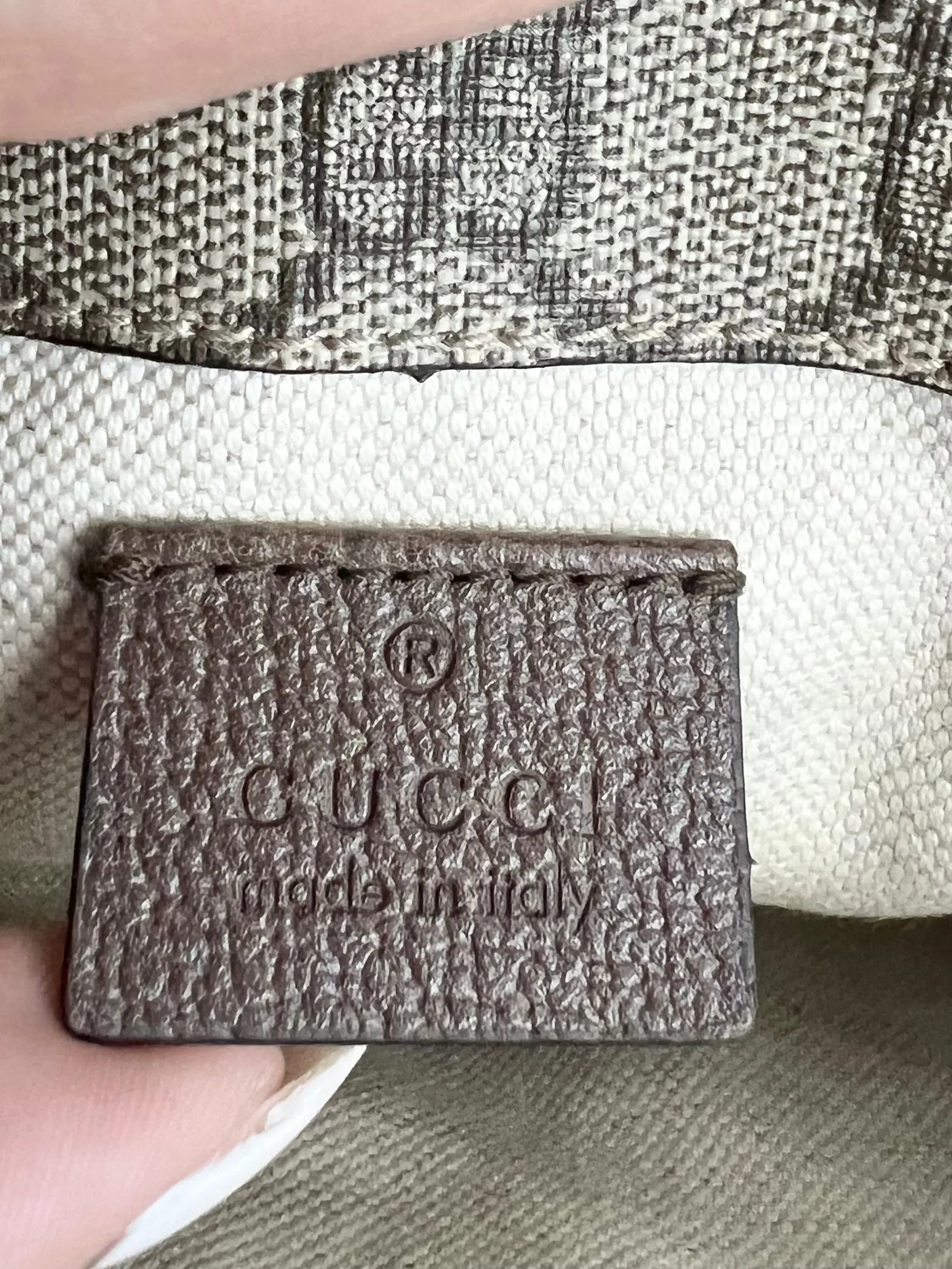 Gucci Neo Vintage GG Supreme Belt Bag