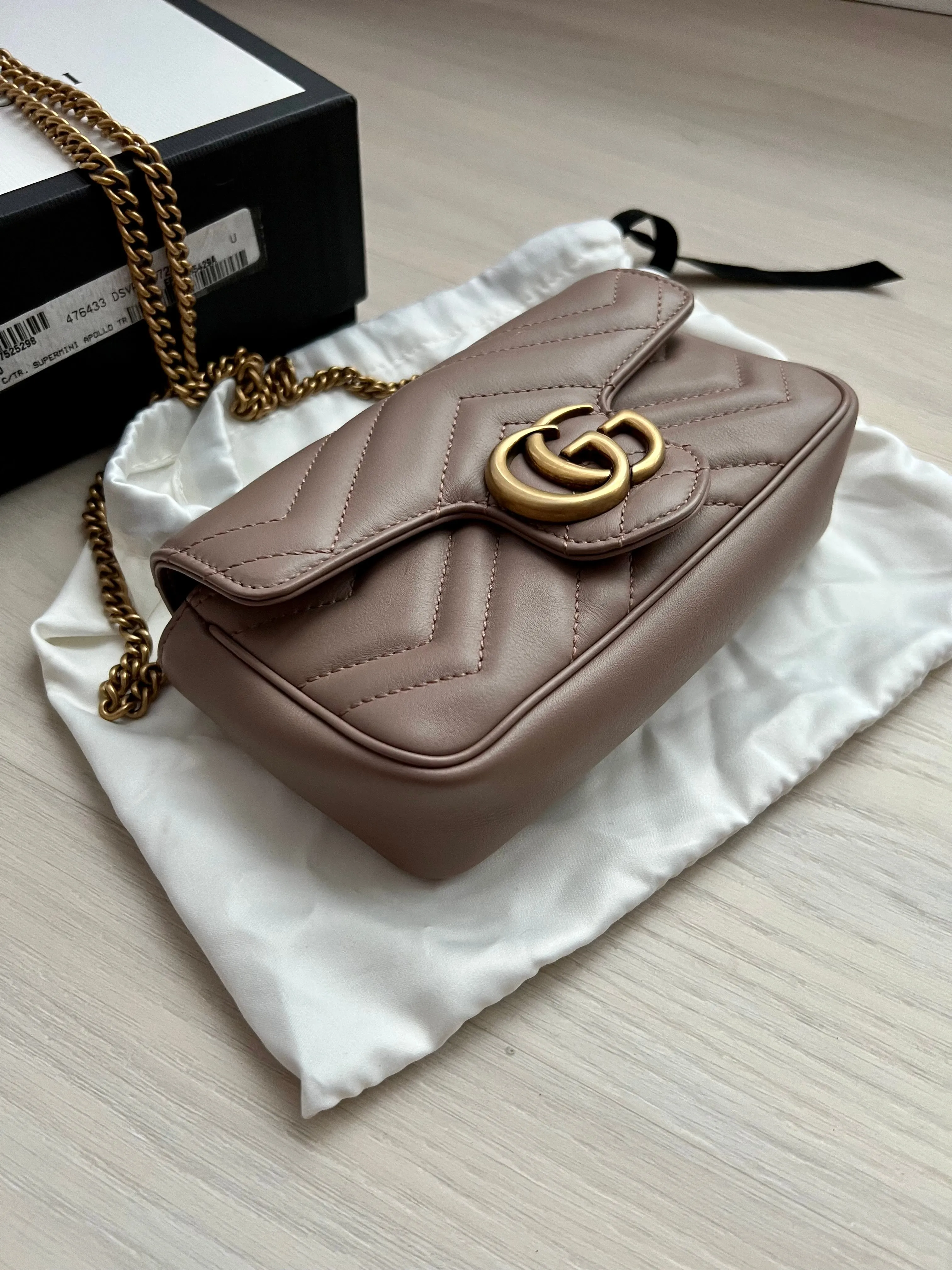 Gucci super mini Marmont Bag