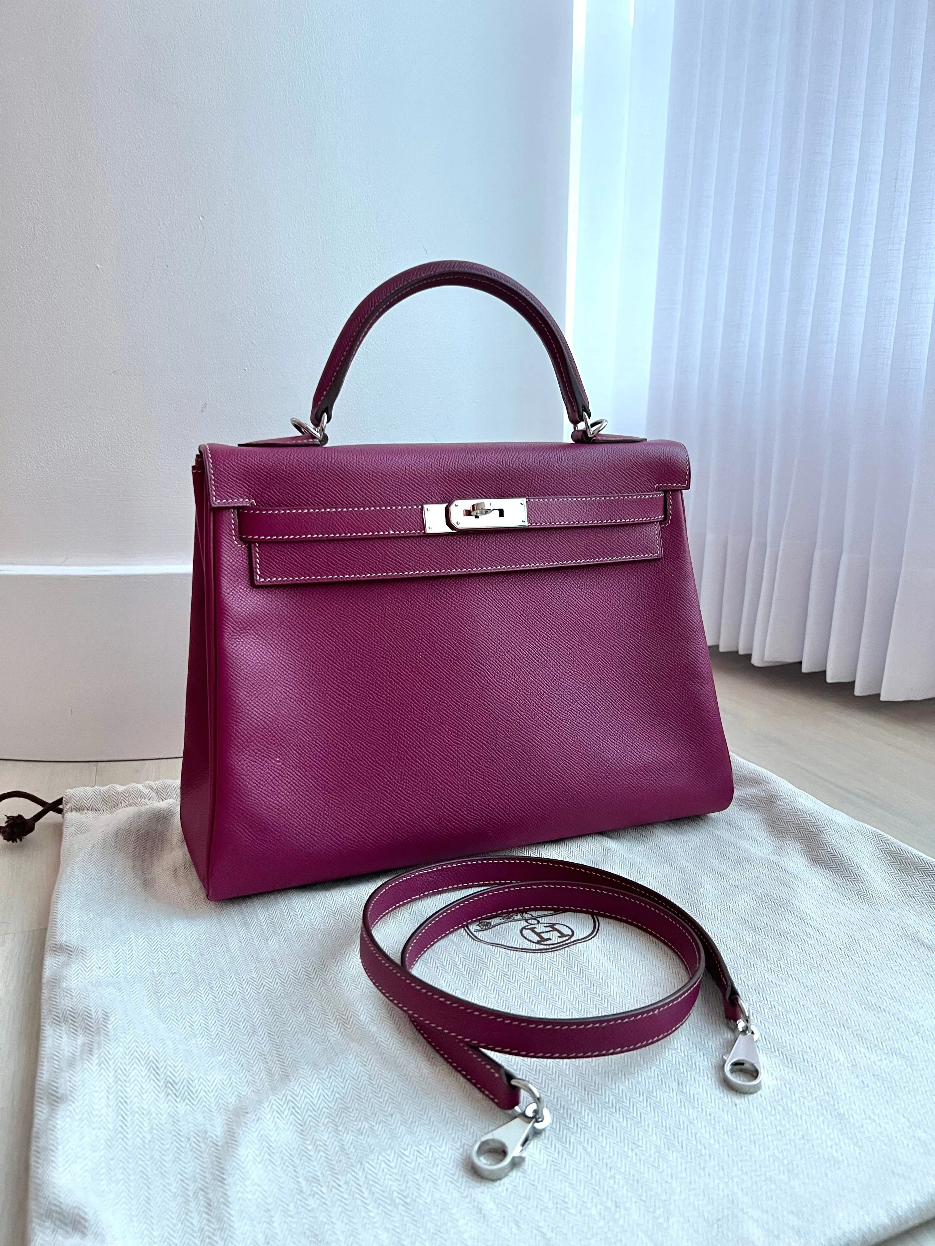 Hermes Kelly 32 bag