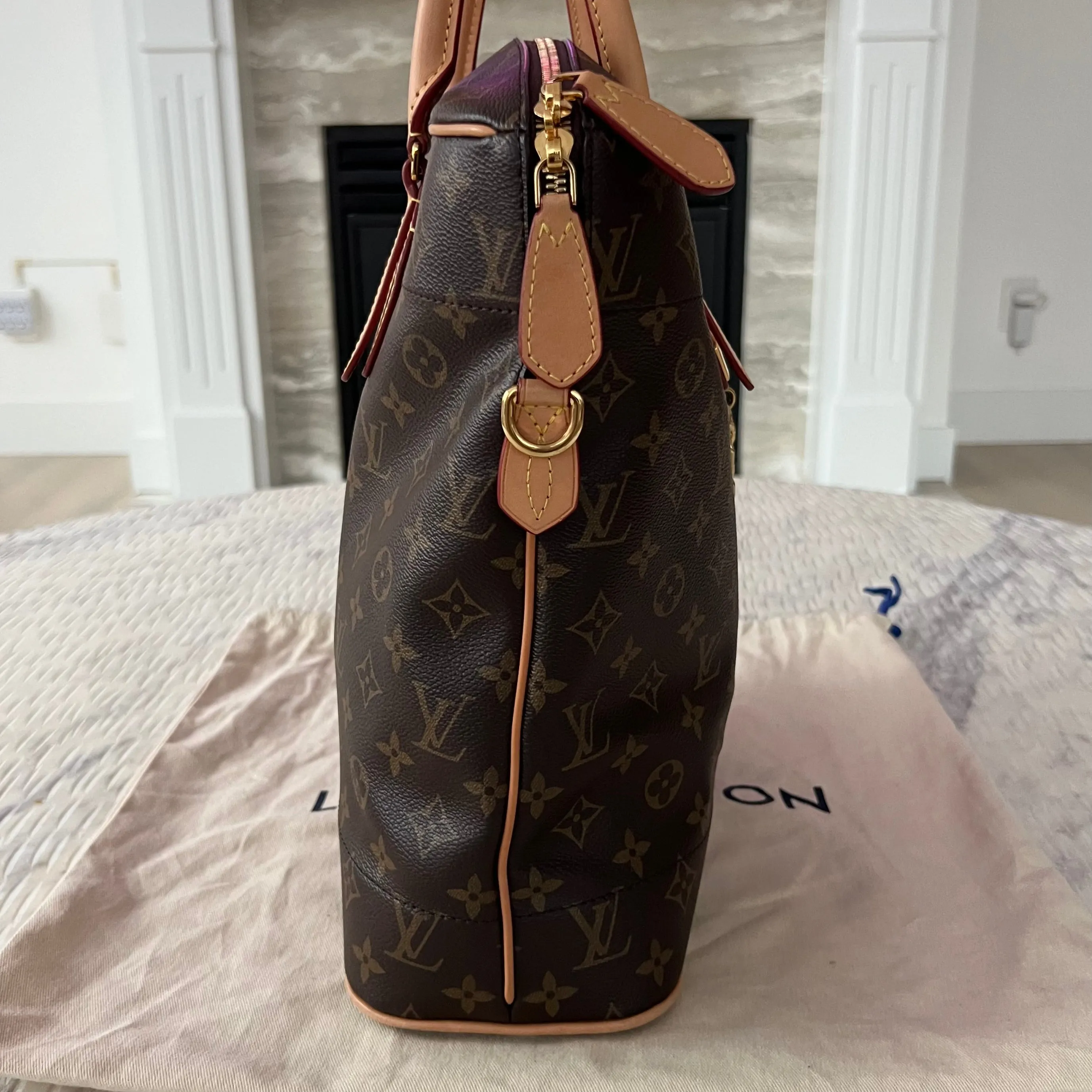 Louis Vuitton Carry All Bag