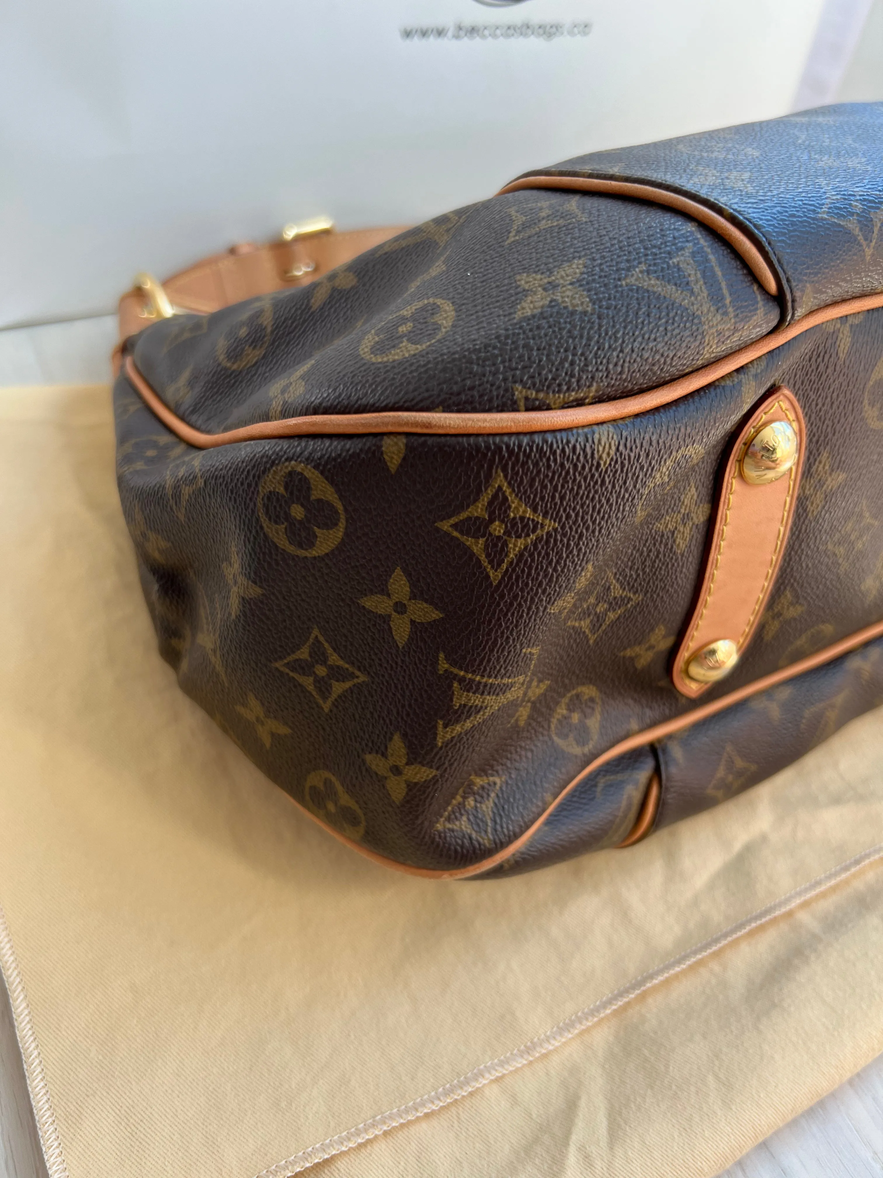 Louis Vuitton Galleria Bag