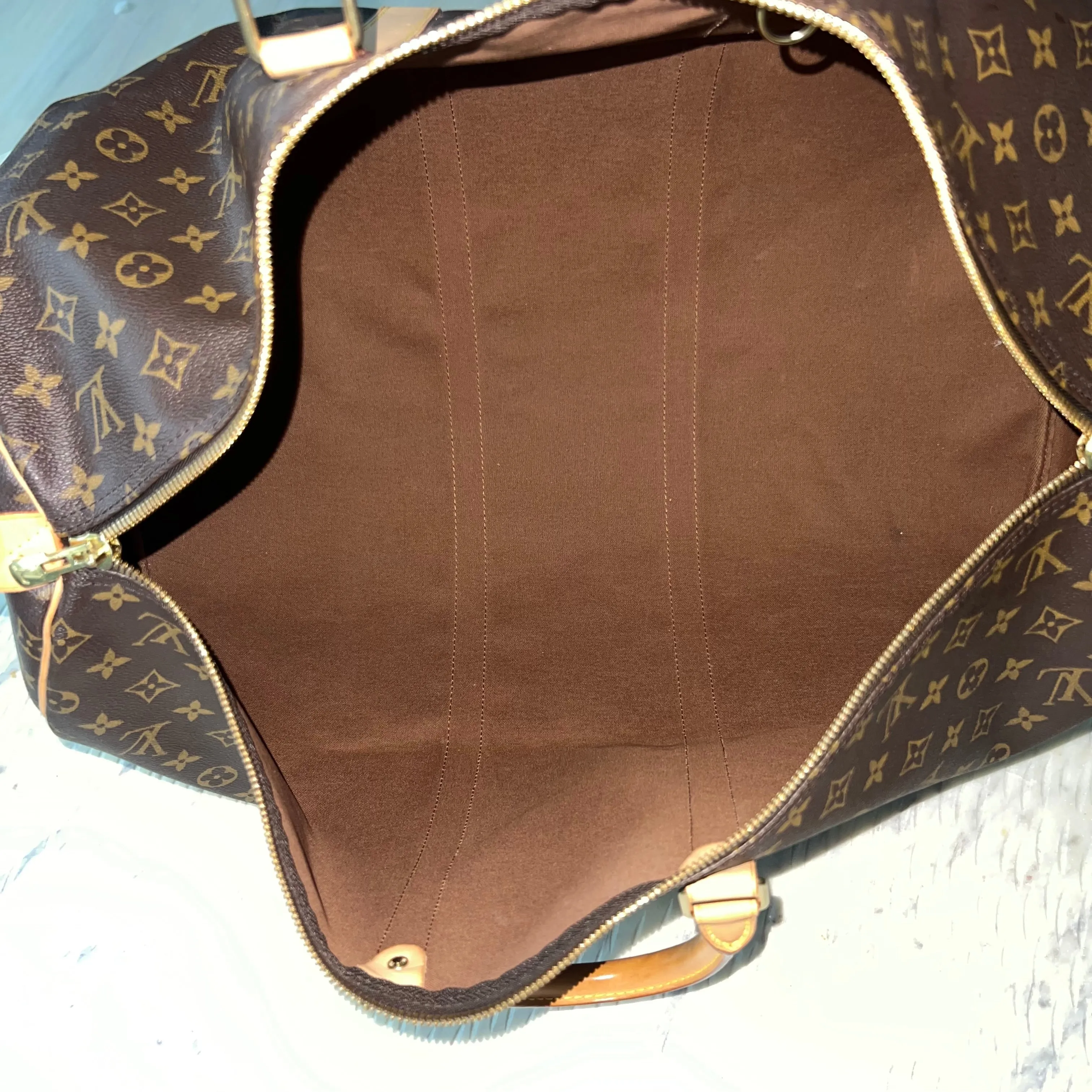 Louis Vuitton Keepall 55 Bag