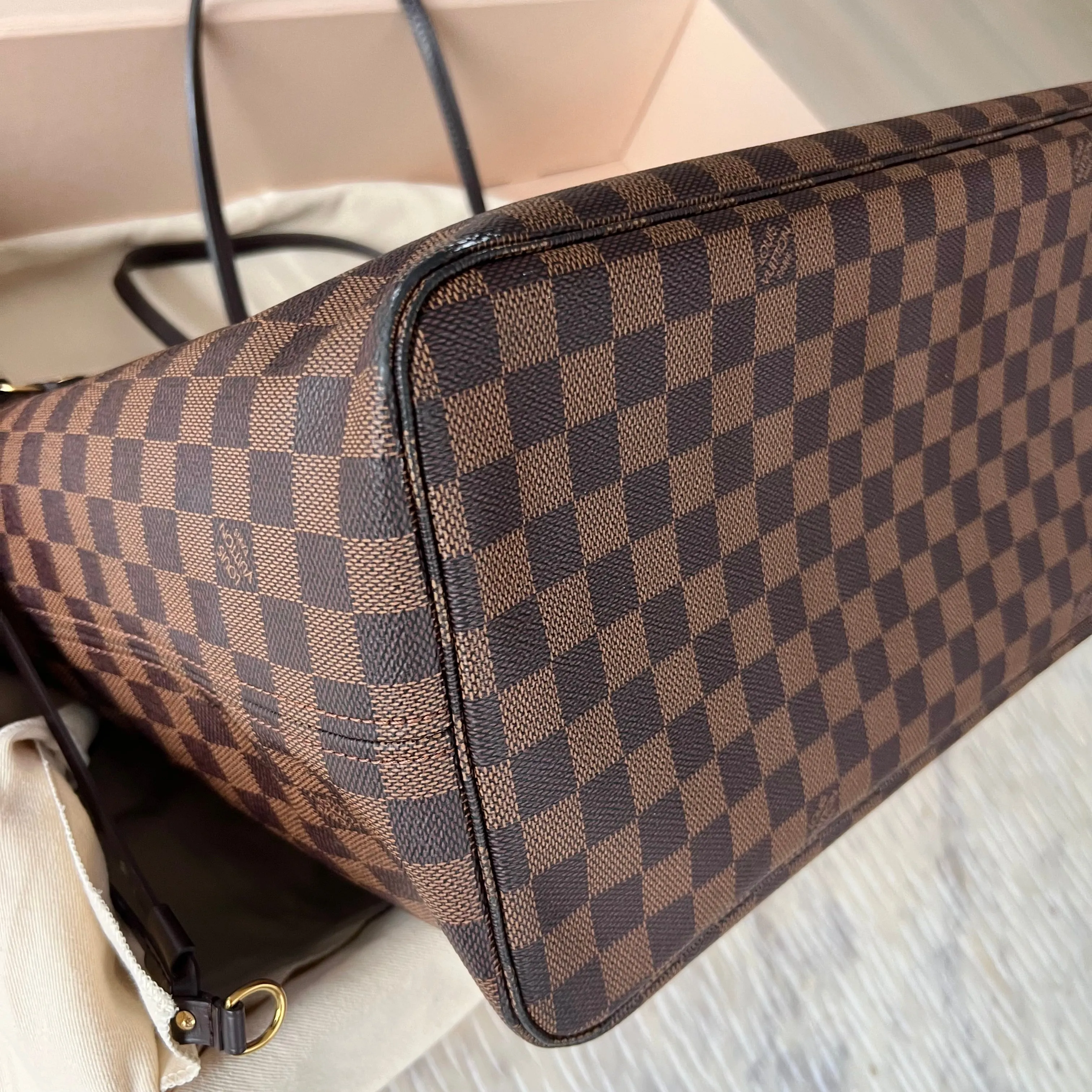 Louis Vuitton Neverfull GM Bag