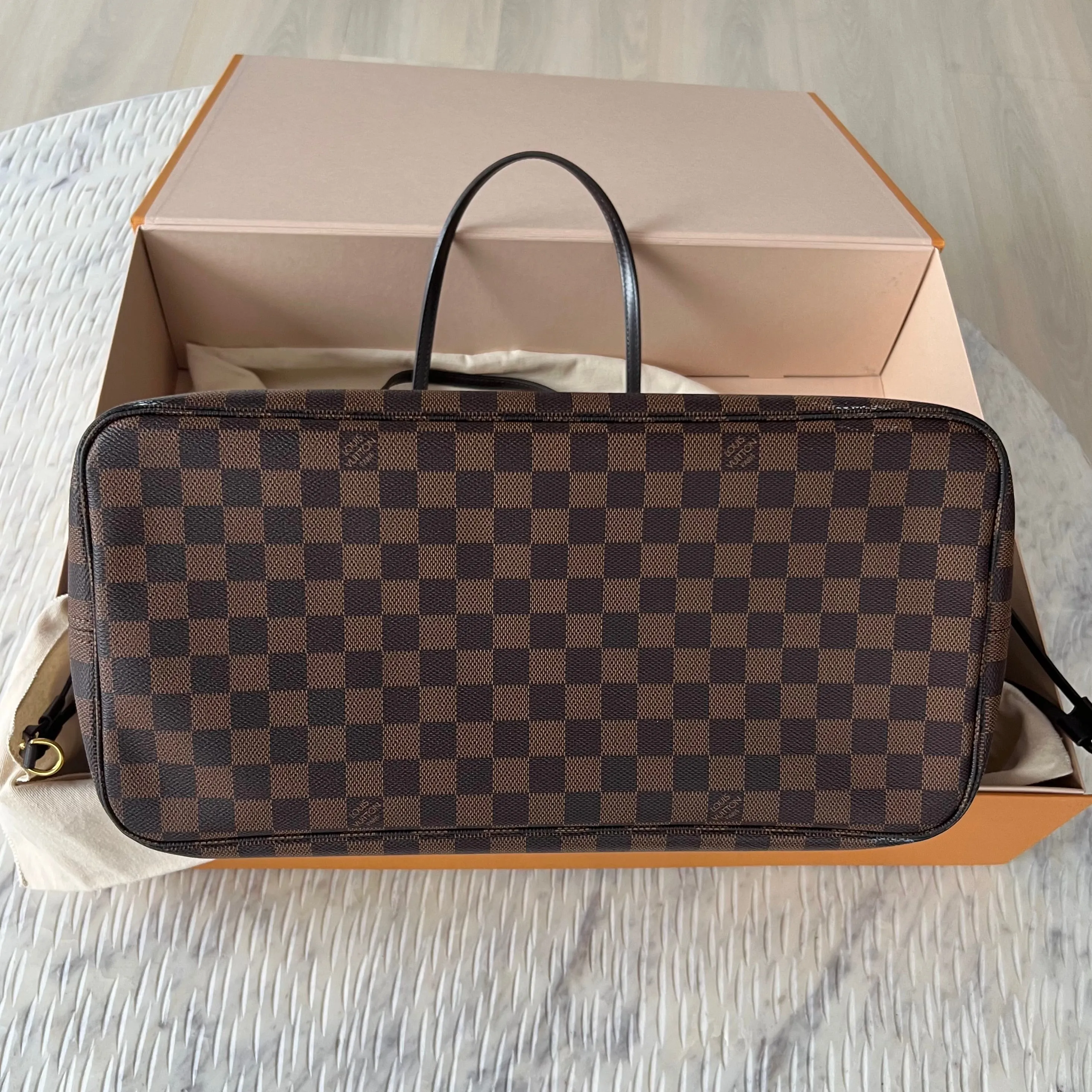 Louis Vuitton Neverfull GM Bag