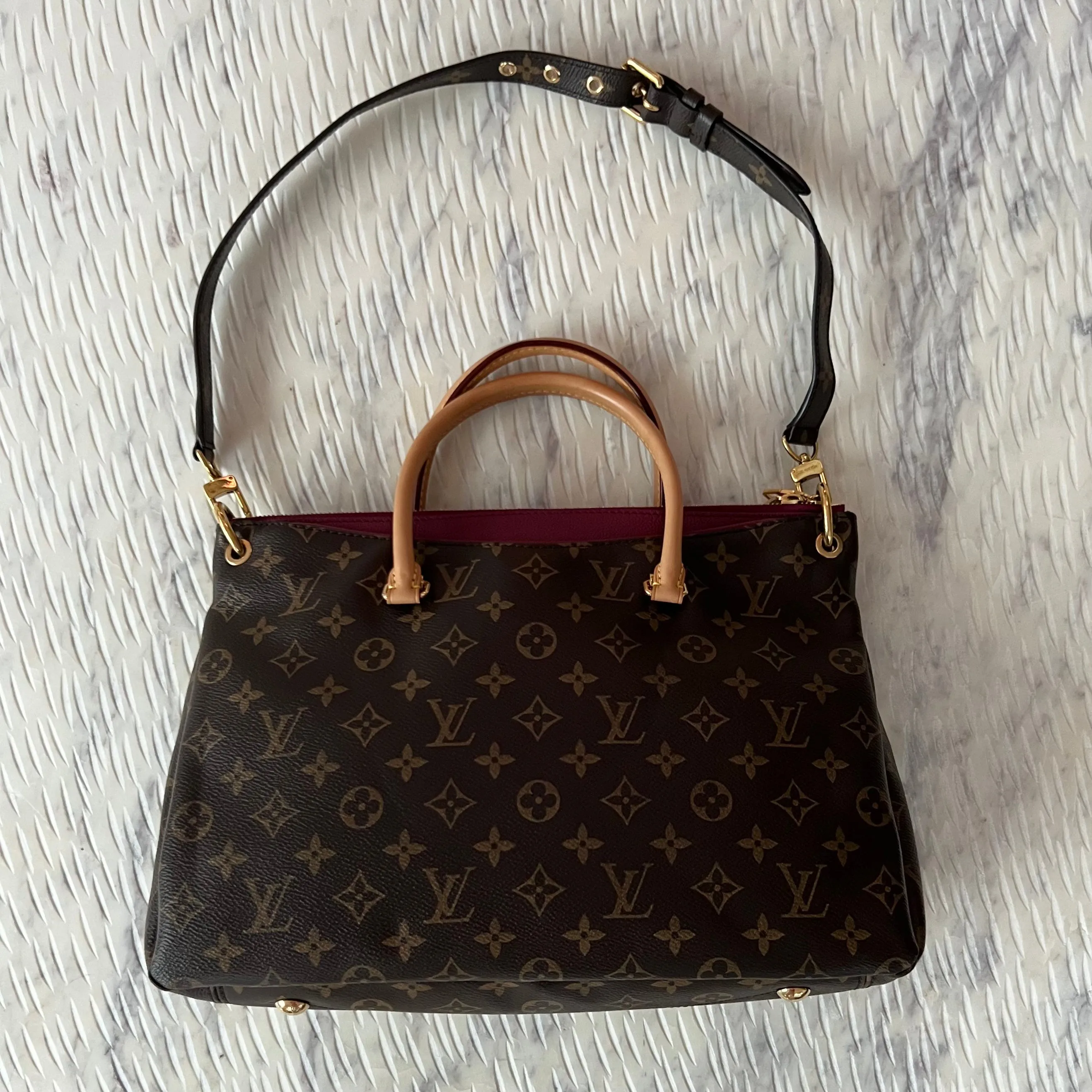 Louis Vuitton Pallas Bag