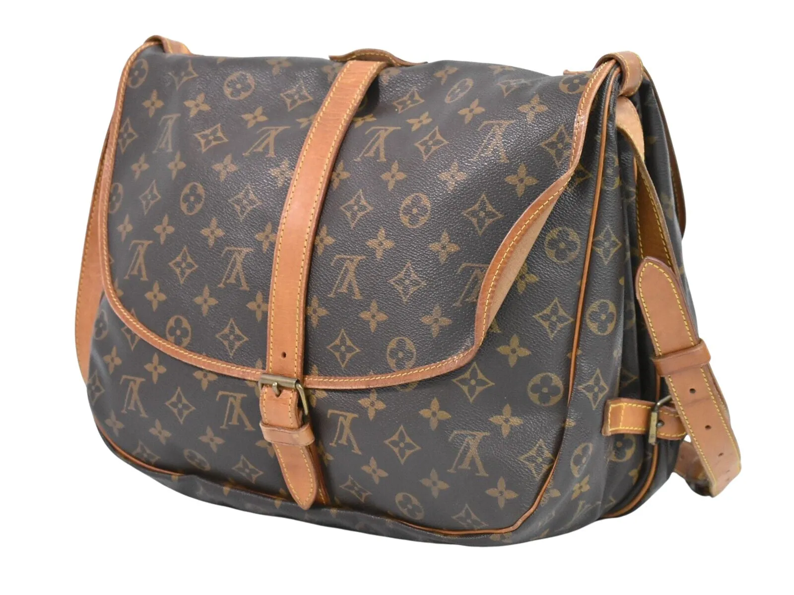 Louis Vuitton Saumur 35  Canvas Shoulder Bag (Pre-Owned)