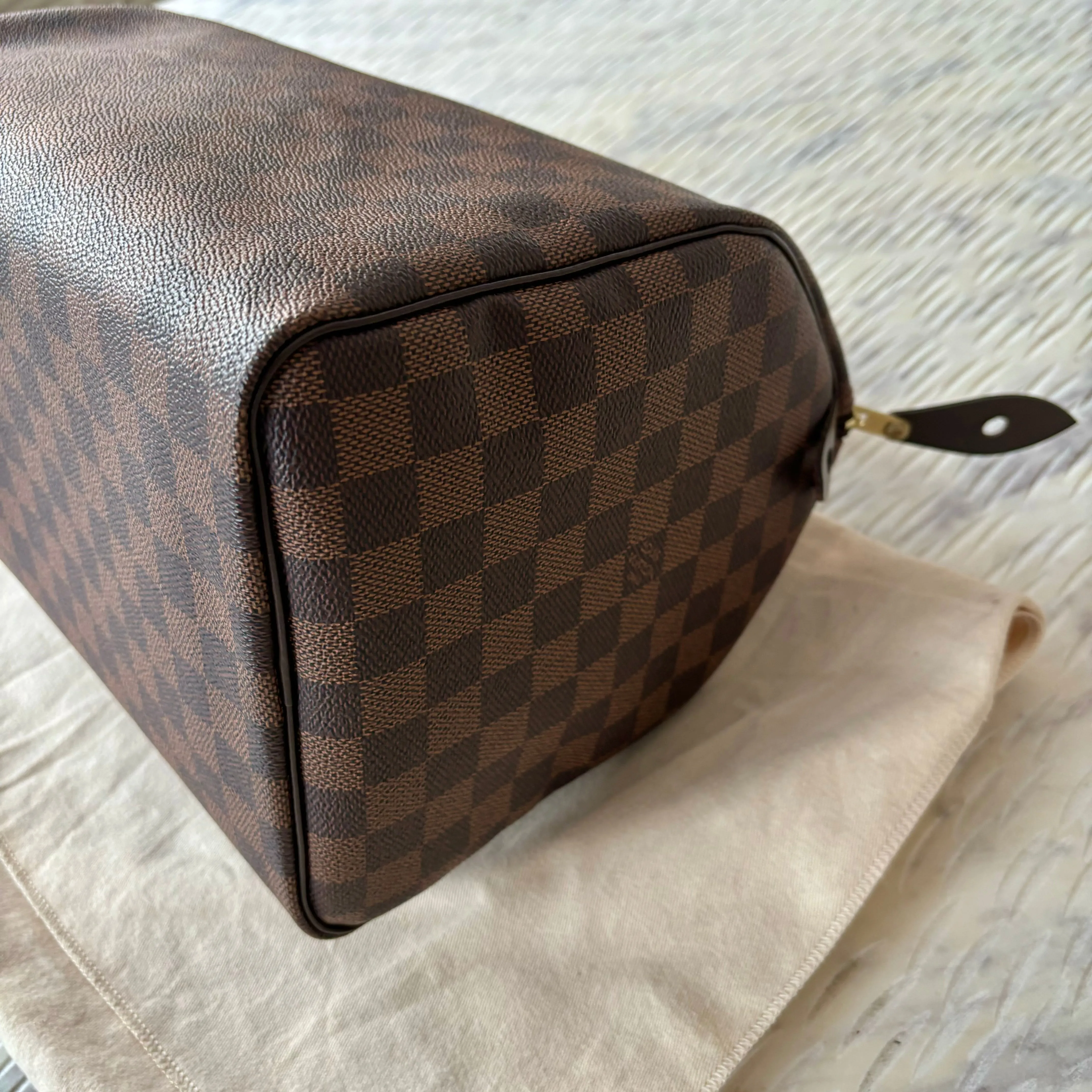 Louis Vuitton Speedy 30 Bag